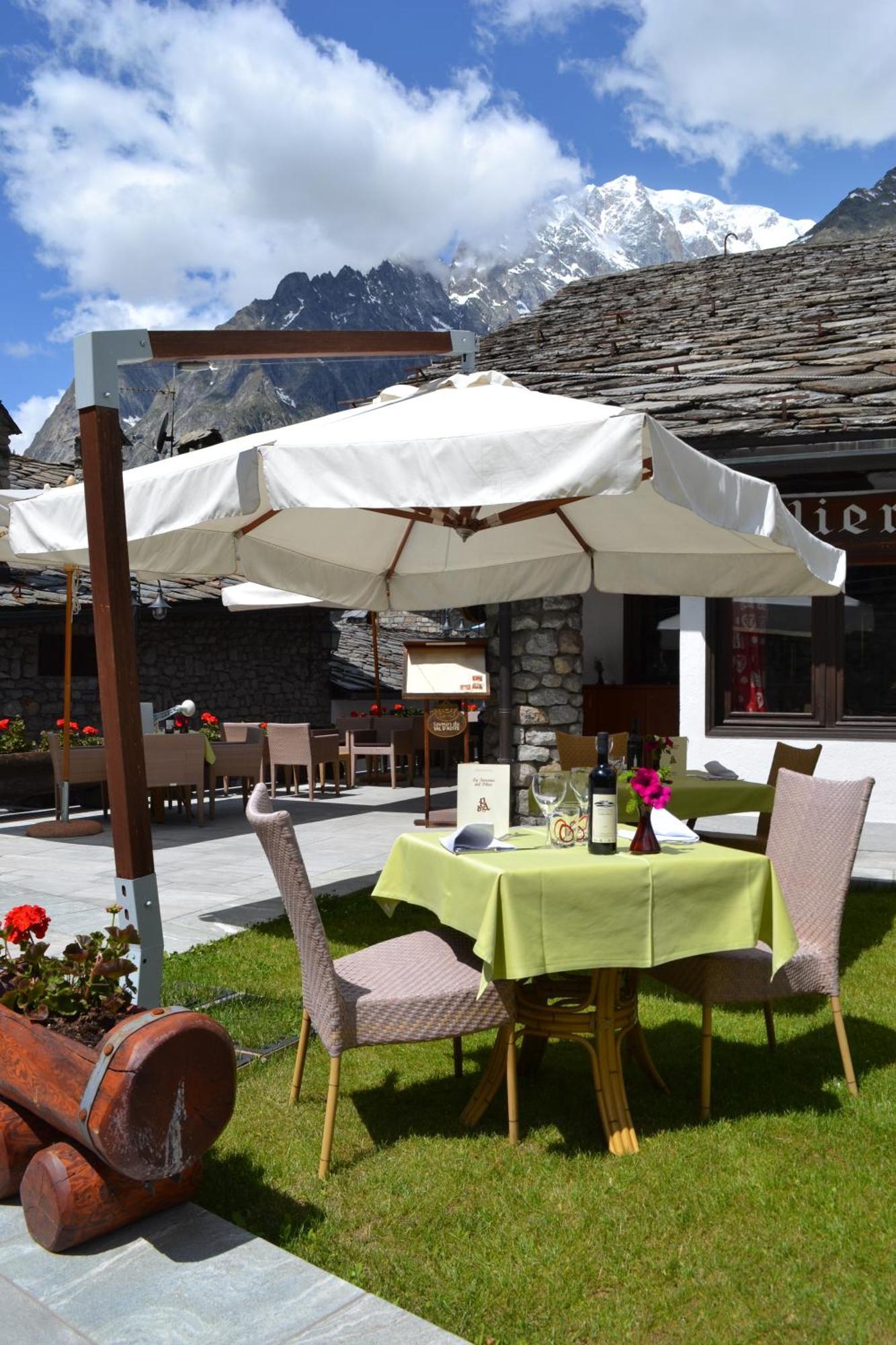 Hotel Pilier D'Angle & Wellness Courmayeur Extérieur photo