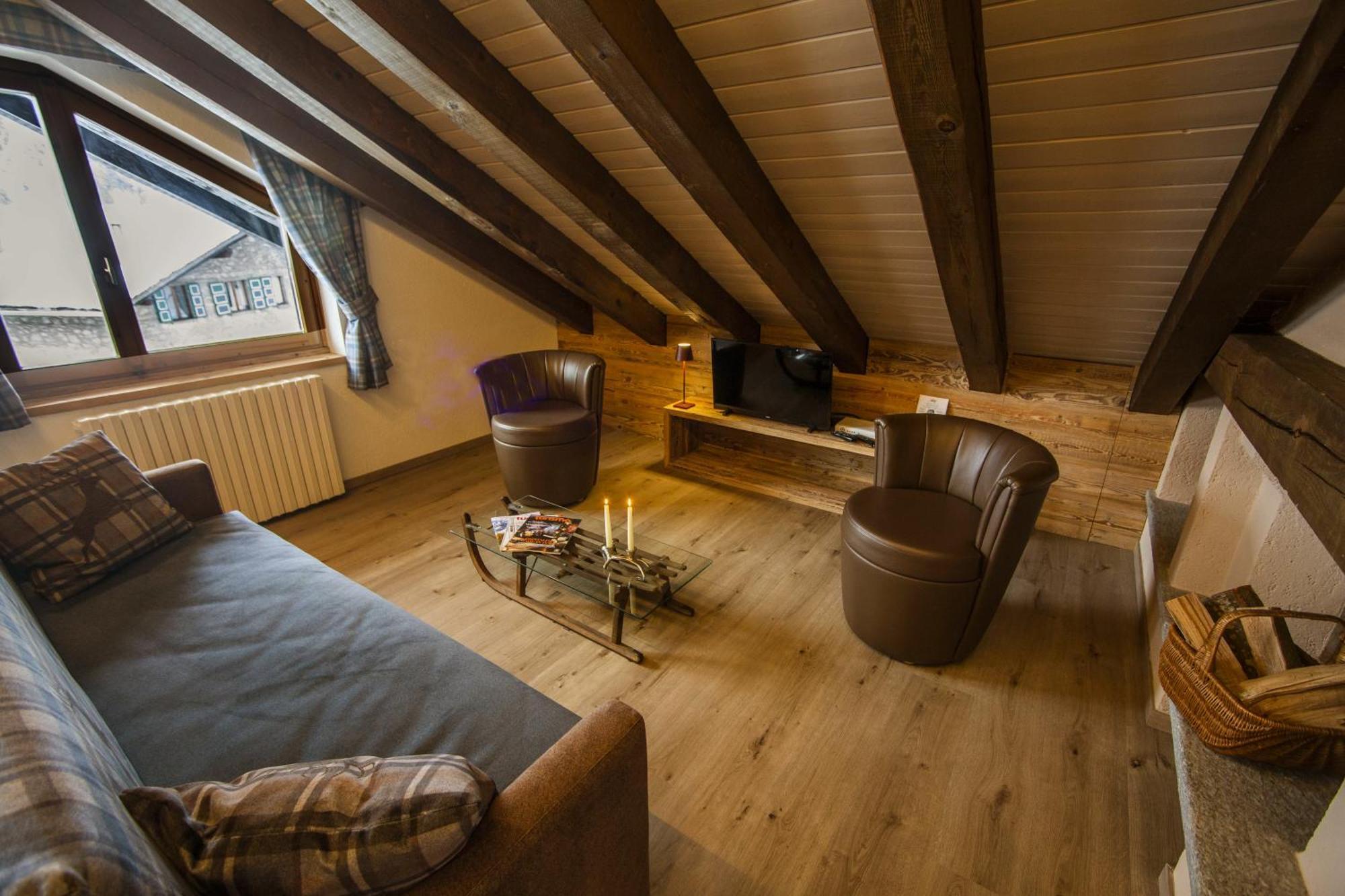 Hotel Pilier D'Angle & Wellness Courmayeur Extérieur photo