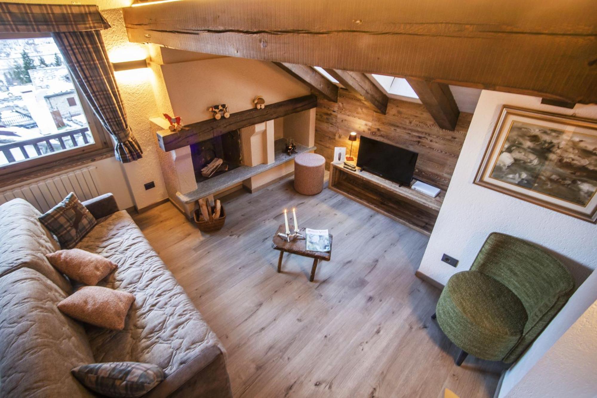 Hotel Pilier D'Angle & Wellness Courmayeur Extérieur photo