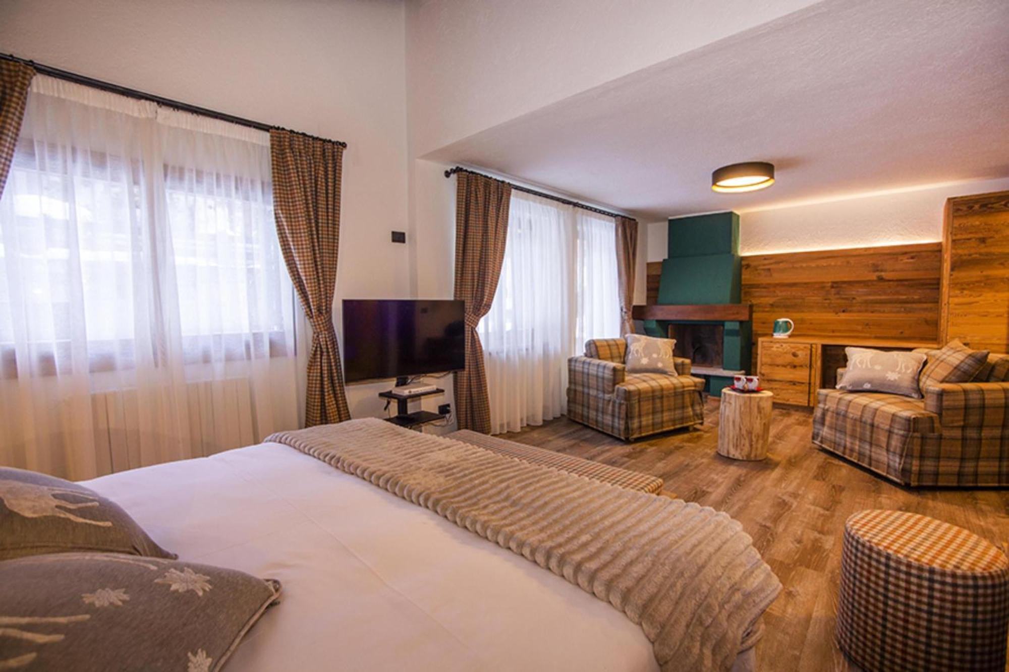Hotel Pilier D'Angle & Wellness Courmayeur Extérieur photo