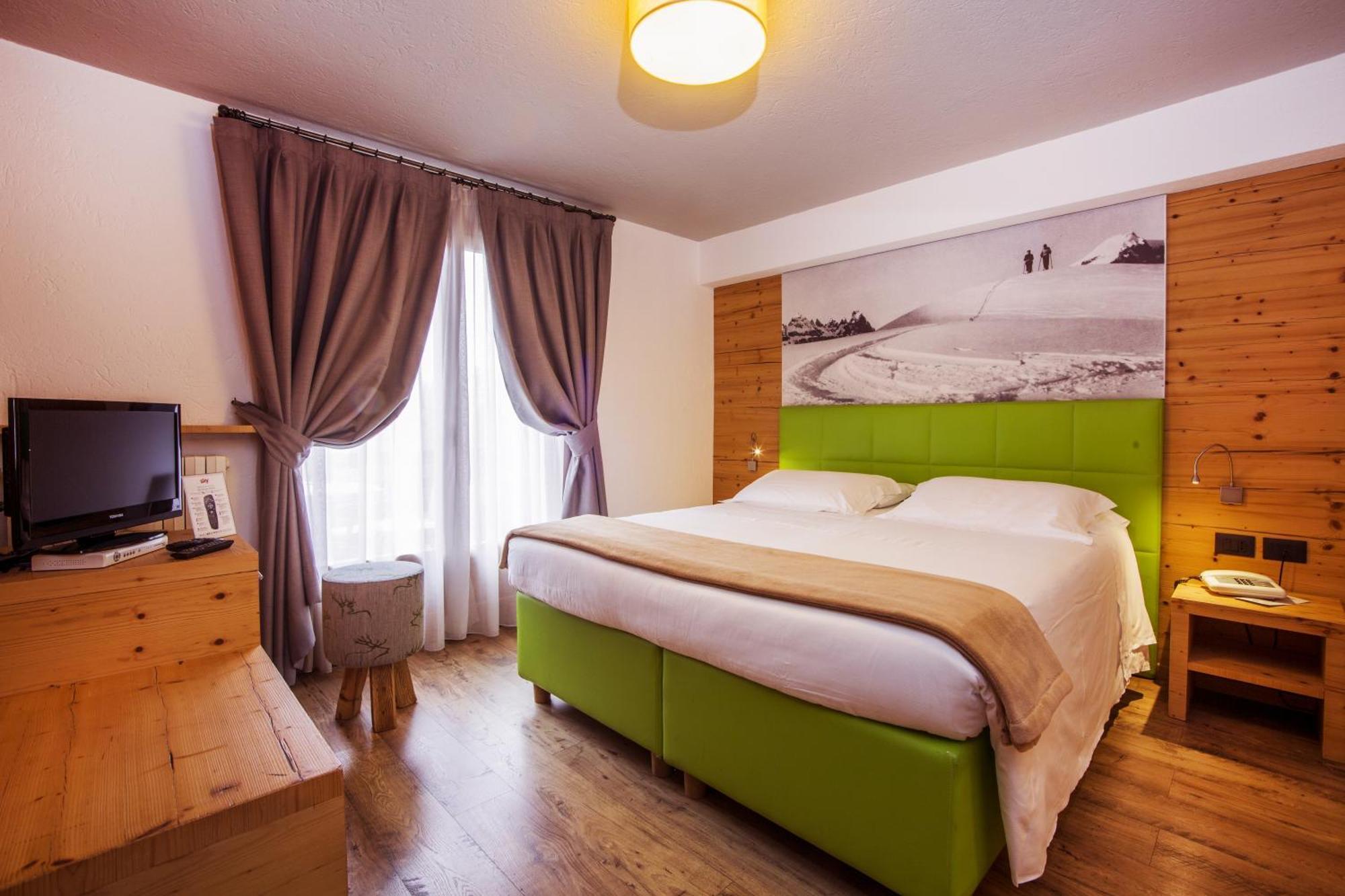 Hotel Pilier D'Angle & Wellness Courmayeur Extérieur photo