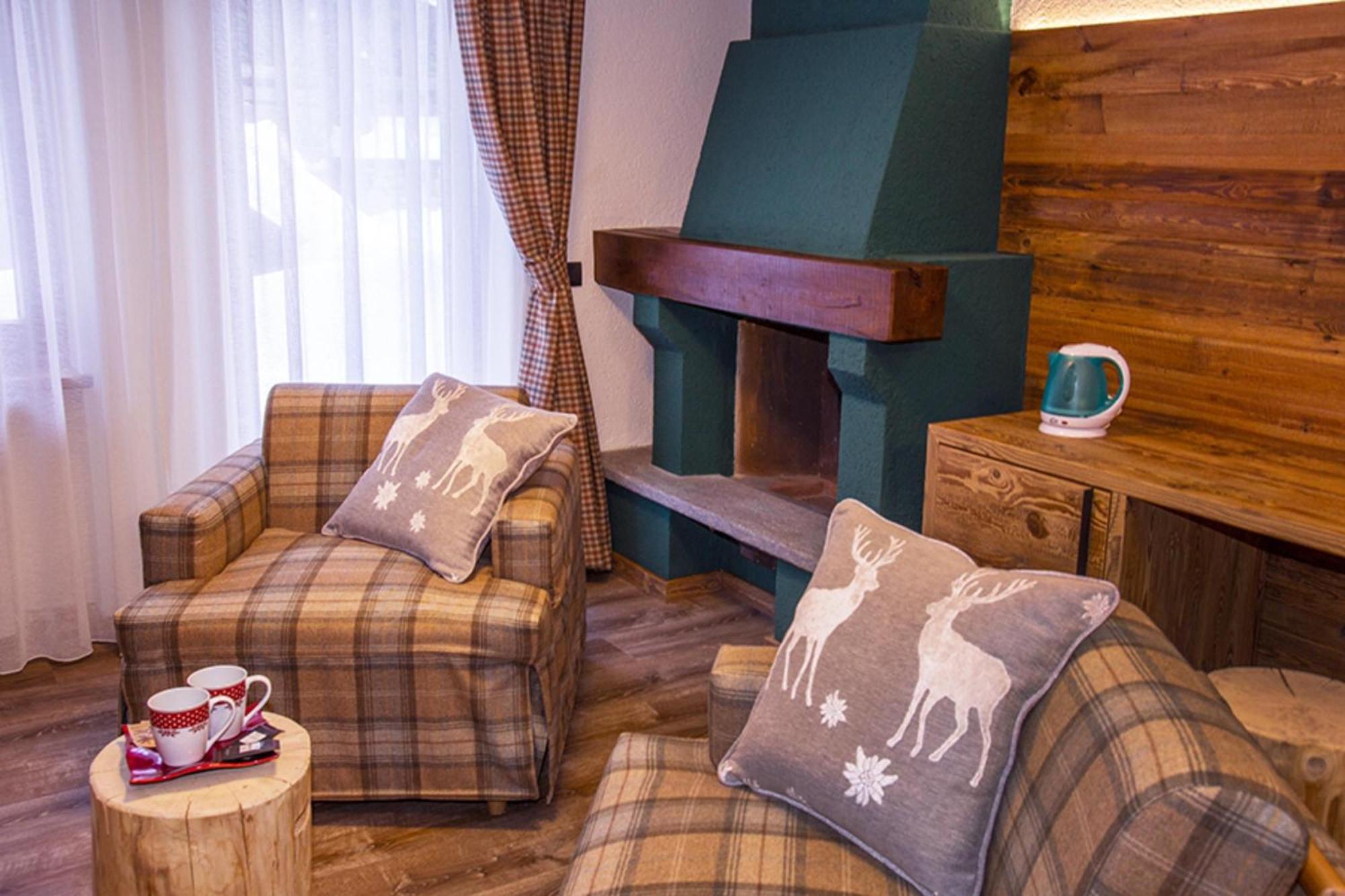 Hotel Pilier D'Angle & Wellness Courmayeur Extérieur photo