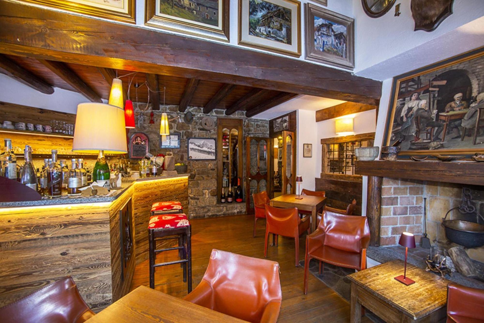 Hotel Pilier D'Angle & Wellness Courmayeur Extérieur photo