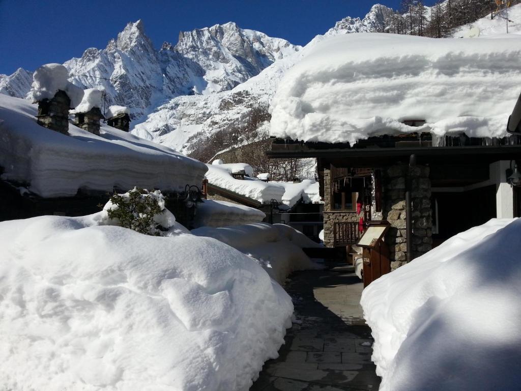Hotel Pilier D'Angle & Wellness Courmayeur Extérieur photo